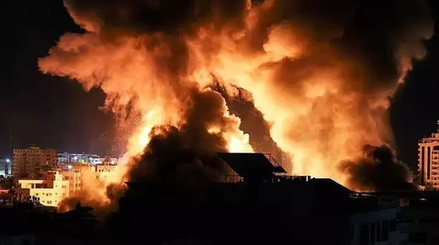 תקיפה בתימן (צילום: רשתות ערביות)