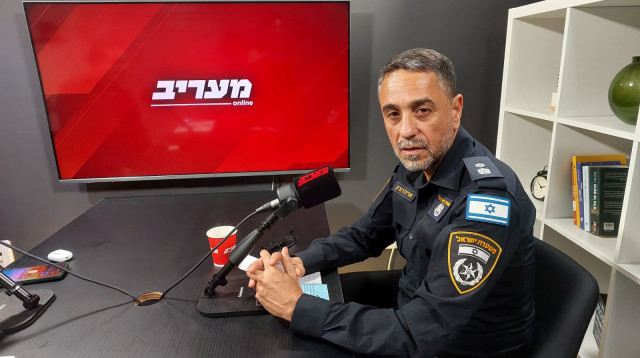 סנ"צ אריה דורון, דובר המשטרה (צילום: מעריב אונליין)