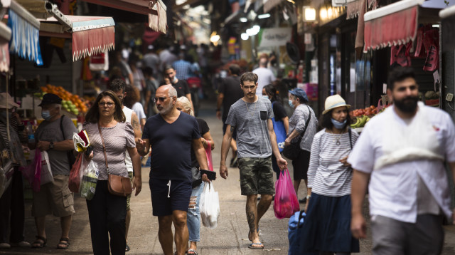 שוק הכרמל (צילום: אמיר לוי, פלאש 90)