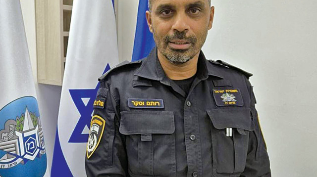 וסקר. אכיפה והסברה  (צילום: דוברות המשטרה)