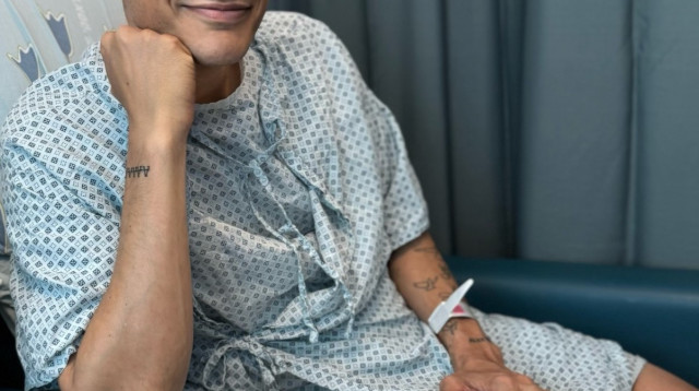 אסי עזר (צילום: רשתות חברתיות)