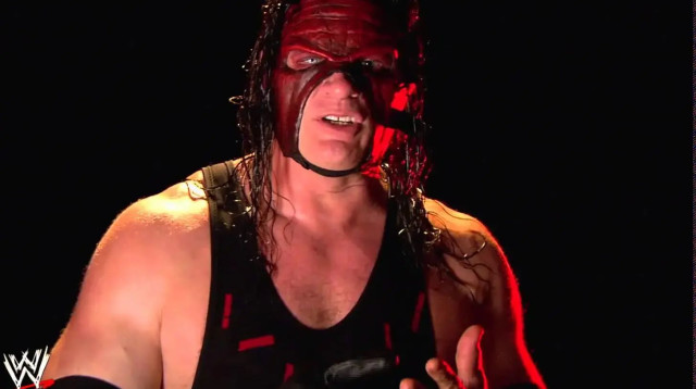 גלן ג'ייקובס בתפקיד קיין (צילום: אתר רשמי, WWE)