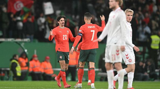 רונאלדו וטרינקאו (צילום: PATRICIA DE MELO MOREIRA)