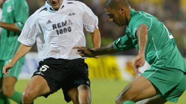 יניב קטן במדי מכבי חיפה מול רוזנבורג (צילום: YOAV LEMMER)