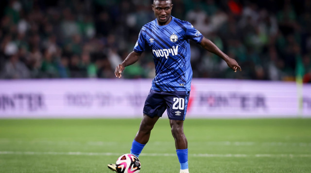 קינגס קאנגווה שחקן הפועל באר שבע (צילום: מאור אלקסלסי)