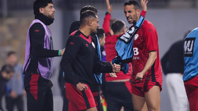 דן איינבינדר שחקן הפועל חדרה (צילום: מאור אלקסלסי)