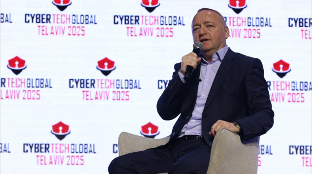 שאול שניידר, יו"ר דירקטוריון נמל אשדוד (צילום:  גלעד קוולרצ'יק)