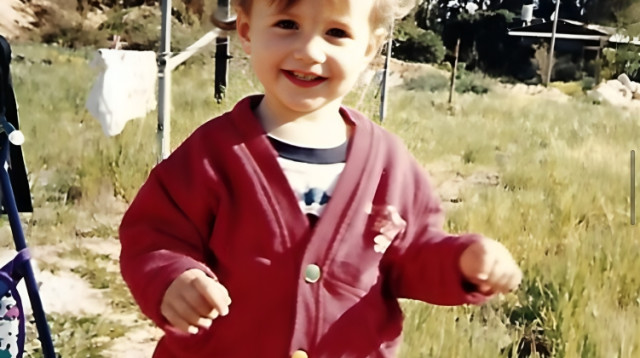 מי הילדה שבתמונה?  (צילום: פרטי)