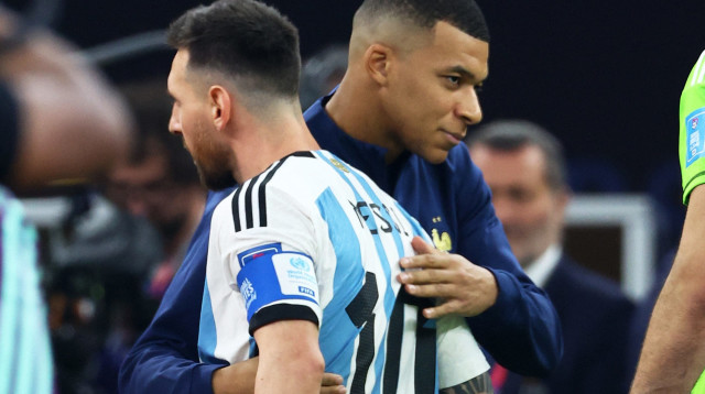 מסי ואמבפה (צילום: רויטרס)