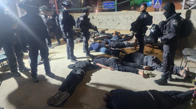 המעצר בכסייפה (צילום: דוברות המשטרה)