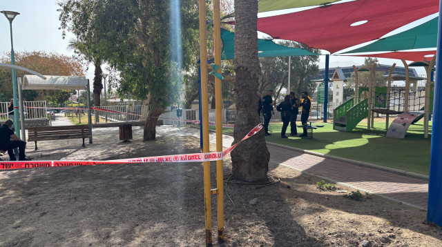 זירת רצח קשישה באילת (צילום: דוברות המשטרה)