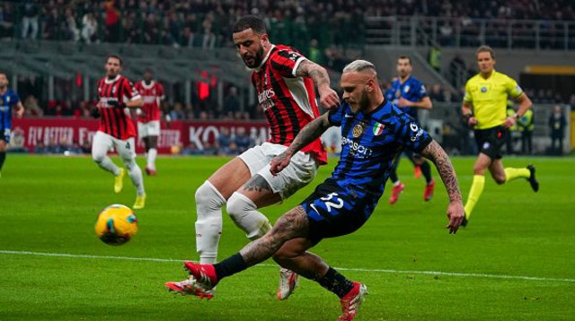 דימרקו מול ווקר (צילום: NurPhoto)