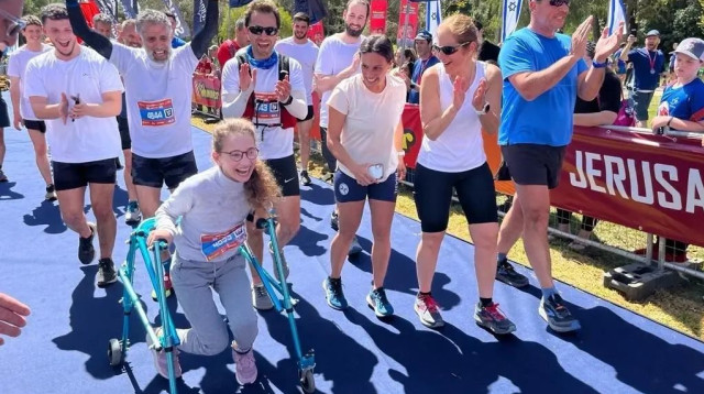 רות תשתתף במרתון ירושלים על כיסא גלגלים (צילום: אתר רשמי, עומרי כספי)