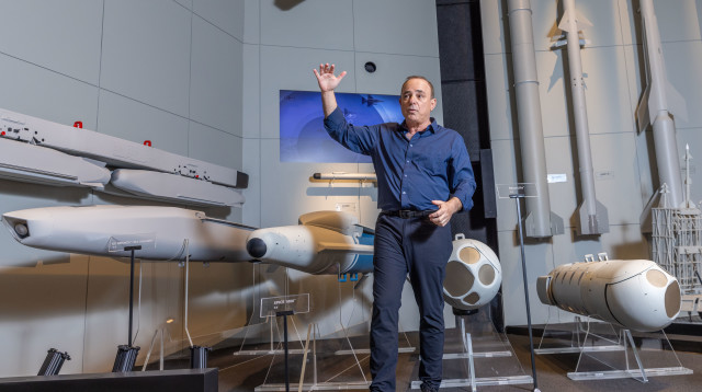 יובל שטייניץ, רפאל (צילום: יוסי אלוני)