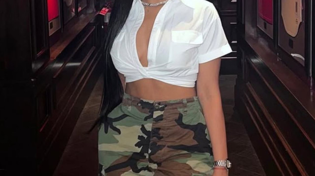 חברתו החדשה של טשואמני (צילום: )