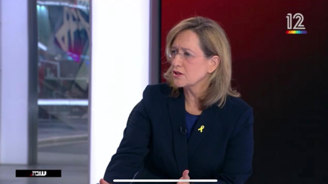 אילנה דיין באולפן עובדה (צילום: צילום מסך קשת)