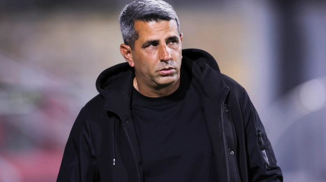 שרון מימר מאמן מכבי בני ריינה (צילום: מאור אלקסלסי)