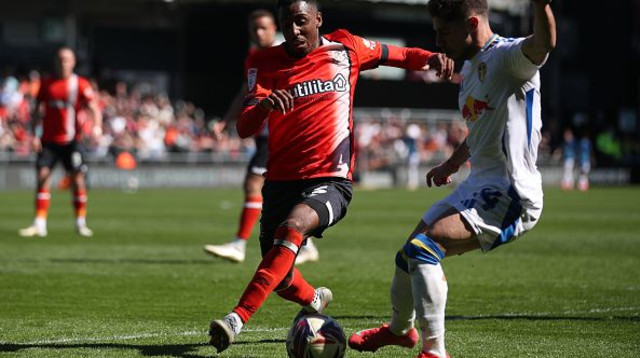 החמצה אדירה. מנור סולומון במשחק מול לוטון טאון (צילום: Rhianna Chadwick - PA Images / Contributor)