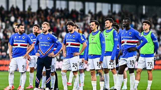 שחקני סמפדוריה (צילום: Simone Arveda)