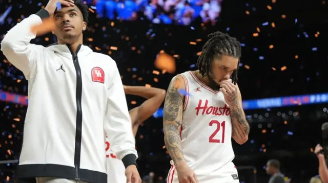 הפנים אומרות הכל. שארפ (צילום: רויטרס)