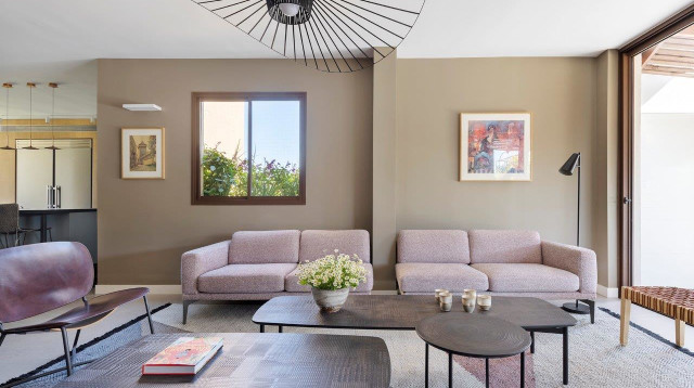 עיצוב קרן גנס (צילום: אסף פינצ'וק)