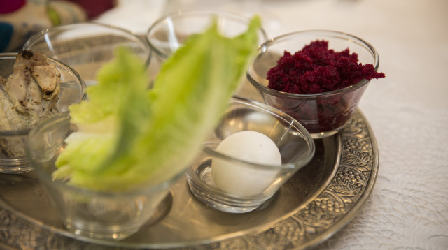 קערת פסח (צילום: הדס פרוש, פלאש 90)