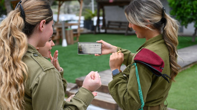 "פק"ל פינוק" (צילום: יובל אלון)