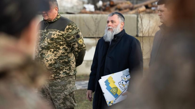 הרב יונתן מרקוביץ' בקייב (צילום: דוברות הקהילה היהודית JCC חב"ד בקייב)