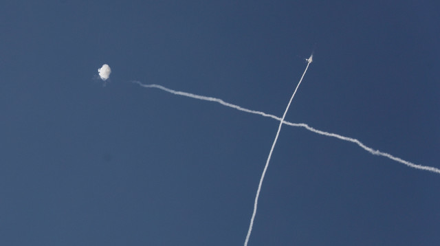 יירוט (צילום: דויד כהן, פלאש 90)