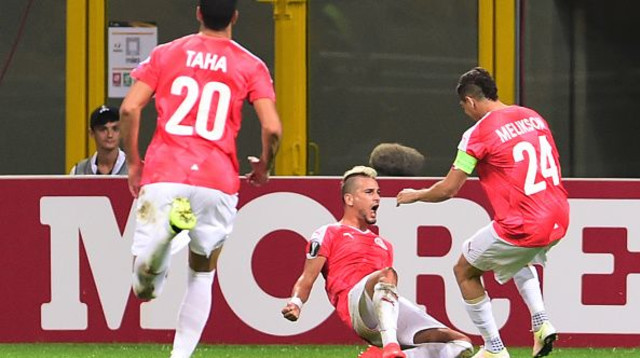 מאור בוזגלו חוגג בסן סירו (צילום: GIUSEPPE CACACE)