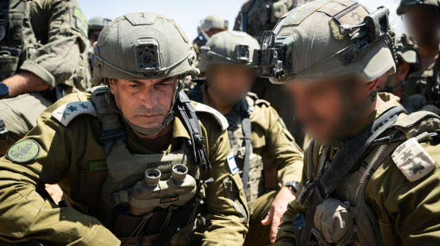 הרמטכ״ל אייל זמיר בהערכת מצב וסיור שטח בשג׳עייה (צילום: דובר צה"ל)