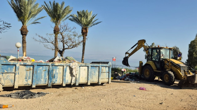 אשפה בכינרת  (צילום: עידן טולדנו, איגוד ערים כינרת )