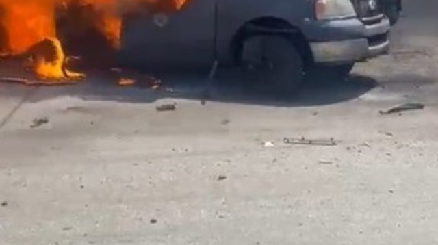 רכבו של מחבל חיזבאללה שחוסל - חסין עלי נצר (צילום: רשתות ערביות)