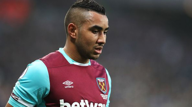 דימטרי פאייט במדי ווסטהאם (צילום: Chris Brunskill Ltd)