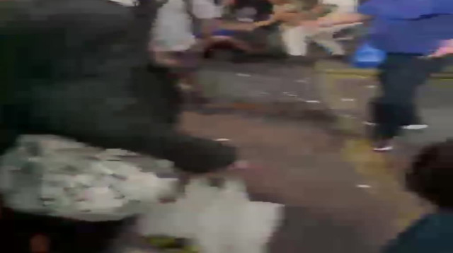 המון זועם בתחנה המרכזית בירושלים (צילום: ארגון נהגי האוטובוסים בישראל)