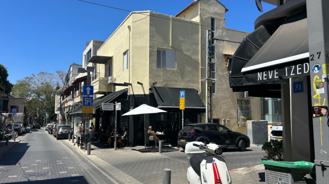 רחוב שבזי תל אביב (צילום: מאיה כהן)