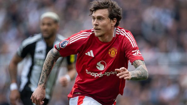 ויקטור לינדלוף מנצ'סטר יונייטד (צילום: Gettyimages)