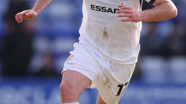 סם פינלי שחקן טרנמיר רוברס (צילום: Lewis Storey)