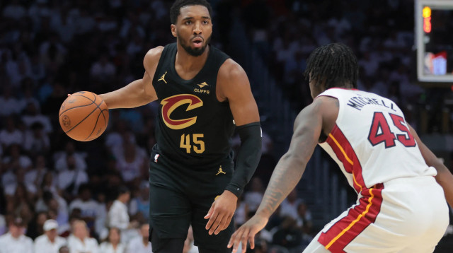 דונובן מיצ'ל, קליבלנד קאבלירס מול מיאמי (צילום: רויטרס)