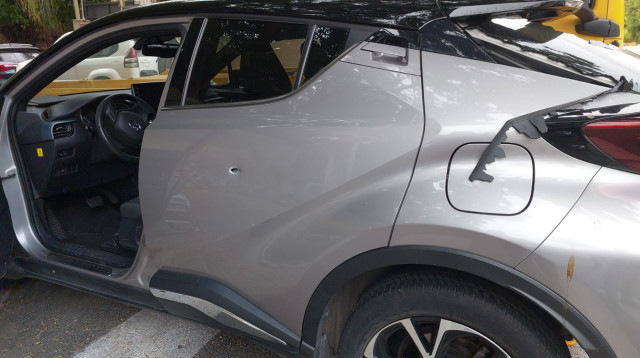 רכב הדורס (צילום: דוברות המשטרה)