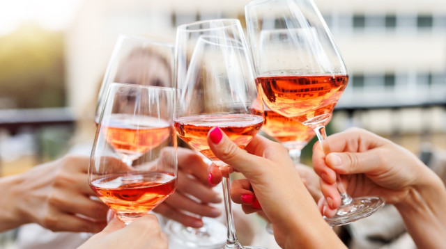 פינק מנדיי במלון פולי האוס (צילום: יח"צ)