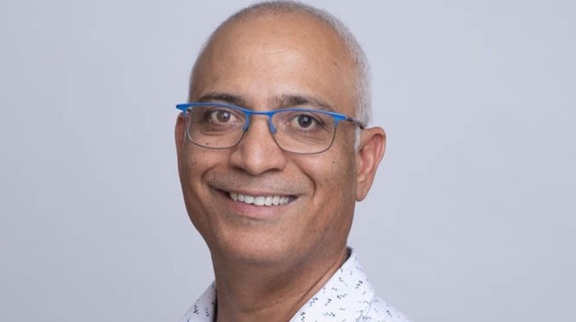 יורם ראובני, מנהל מרכז אתרוג לטיפול פסיכולוגי בחדרה  (צילום: יחצ)