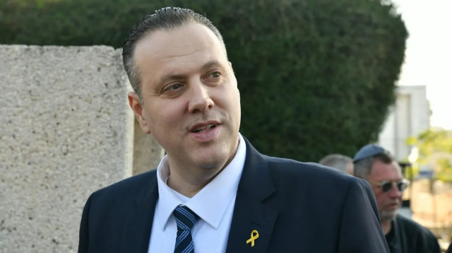 הלויתו של זאב רווח בית העלמין קרית שאול, ינואר 2025 (צילום: ראובן קסטרו)