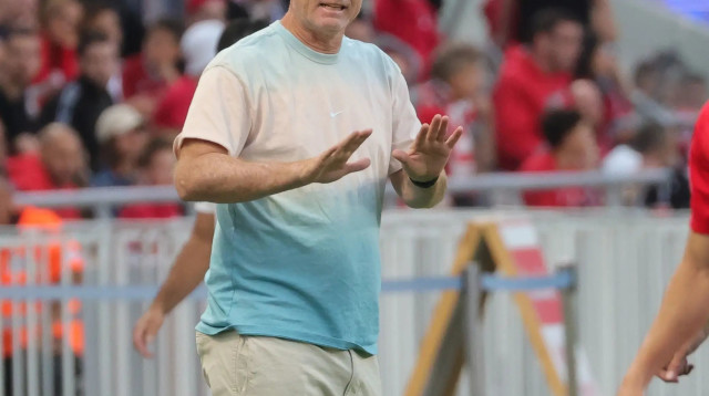 איציק ברוך, מאמן הפועל רמת גן (צילום: אודי ציטיאט)