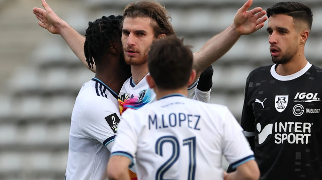 שחקני פריז FC חוגגים (צילום: GettyImages, FRANCK FIFE/AFP)