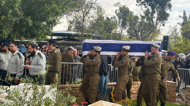 הלוויתו של סמ"ר יהלי שרור (צילום: פלד ארבלי)