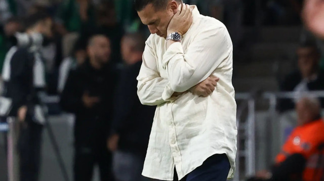 ברק בכר מאמן מכבי חיפה (צילום: דני מרון)