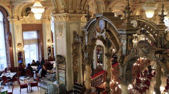 קפה ניו יורק (צילום: REUTERS/Bernadett Szabo)