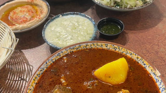 מרק תימני של היאמן בר (צילום: שובל עזור)