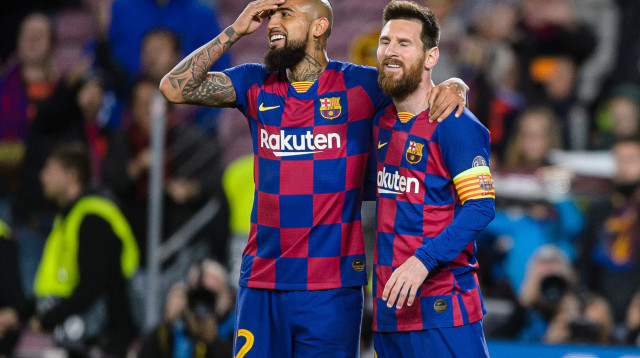 שחקני ברצלונה ב-2019, ליאונל מסי, ארתורו וידאל (צילום: GettyImages, Eurasia Sport Images)